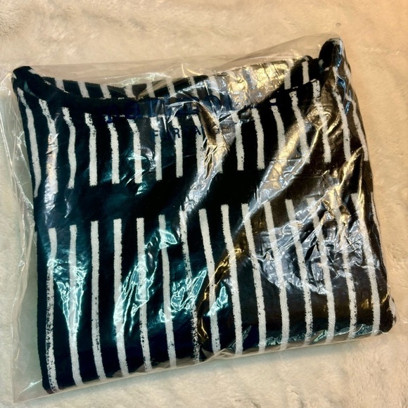 NWT Marimekko Swim Cover Dress Small Black White Terrycloth Short Sleeves - Picture 16 of 16